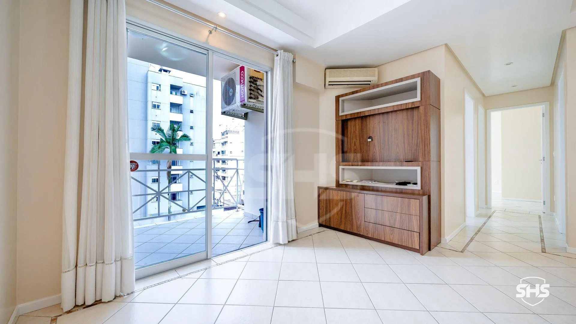 Apartamento com 3 dormitórios (1 Suíte + 2) à venda, por R$ 520.000 - Vila Nova - Blumenau/SC — foto 3