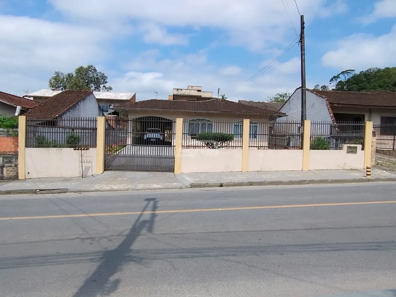 Casa a venda em Joinville no bairro Profipo! - foto 1