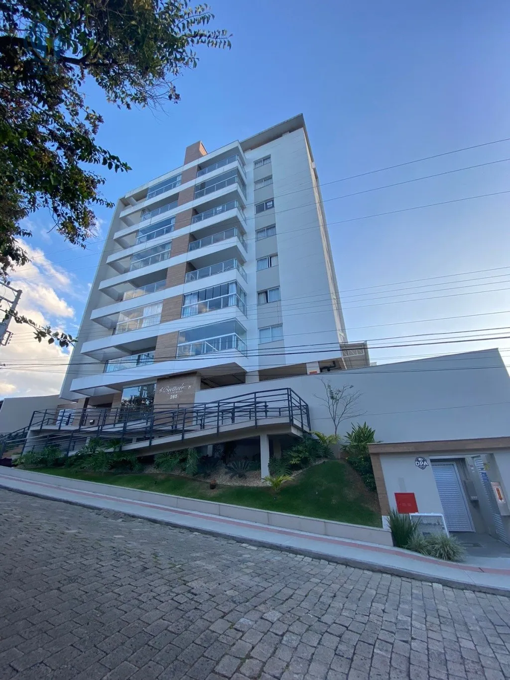 APARTAMENTO COM LOCALIZAÇÃO ESTRATÉGICA - foto 1