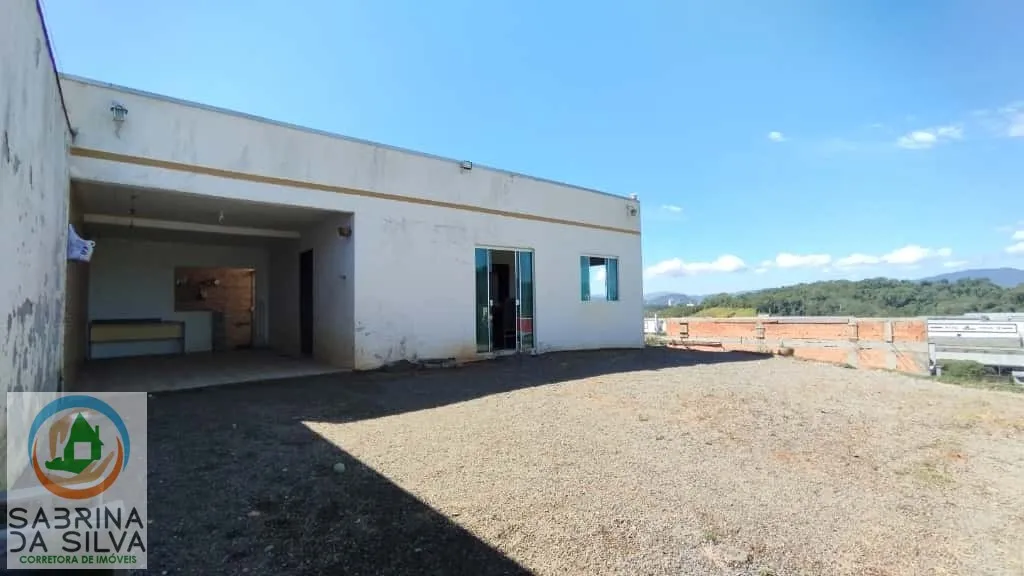 Casa com vista panorâmica e terreno amplo no bairro Itoupavazinha - foto 1