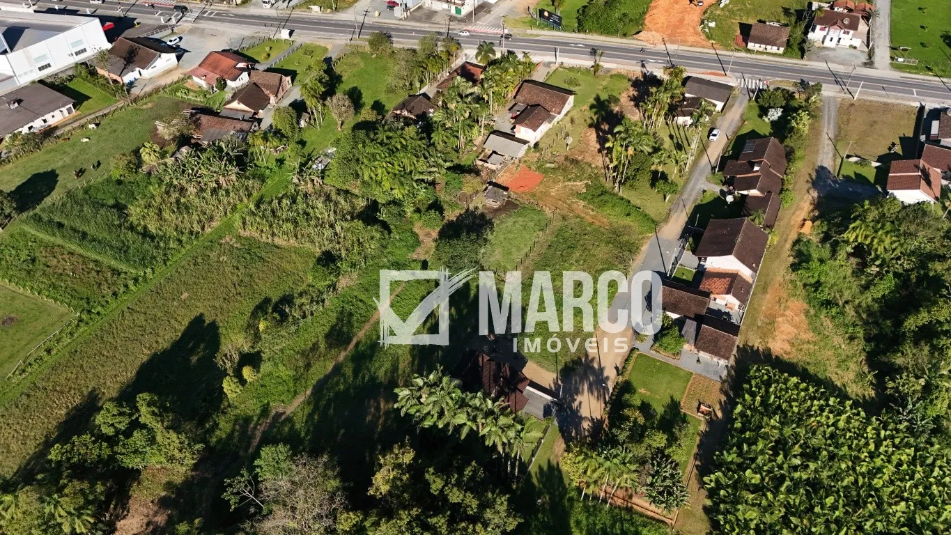 Terreno com duas casas construídas à venda em Pomerode! — foto 5
