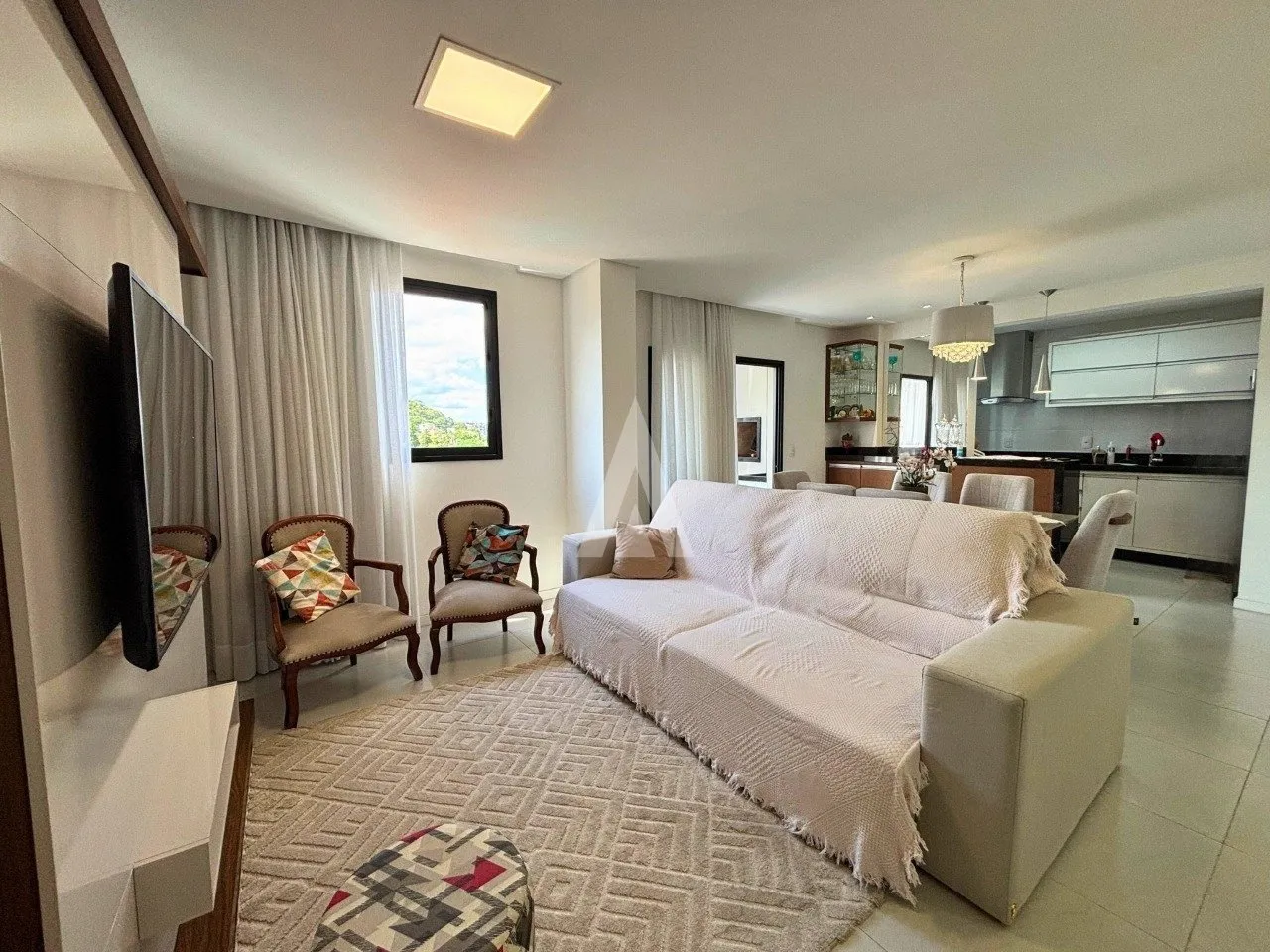 Apartamento com 1 suíte e 1 quarto à venda no bairro Santo Antônio em Joinville-SC por R$530.000,00 - foto 1