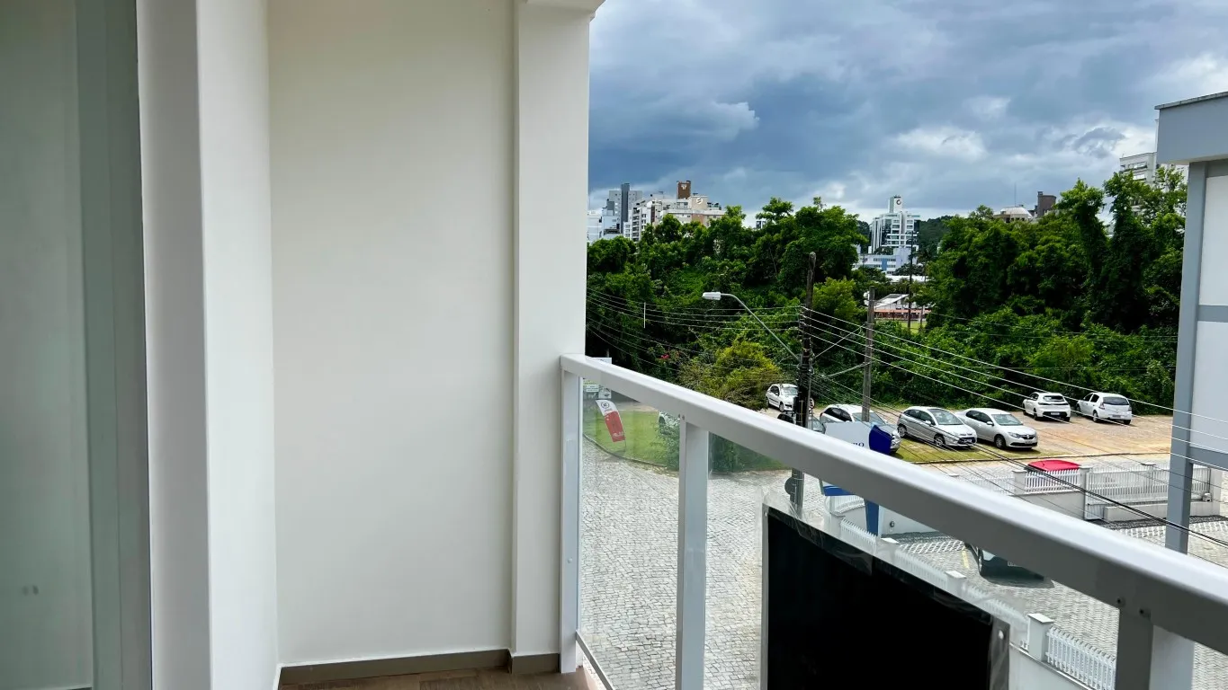 Apartamento com 2 SUÍTES + Lavabo, próximo ao CENTRO, esperando por você! — foto 7