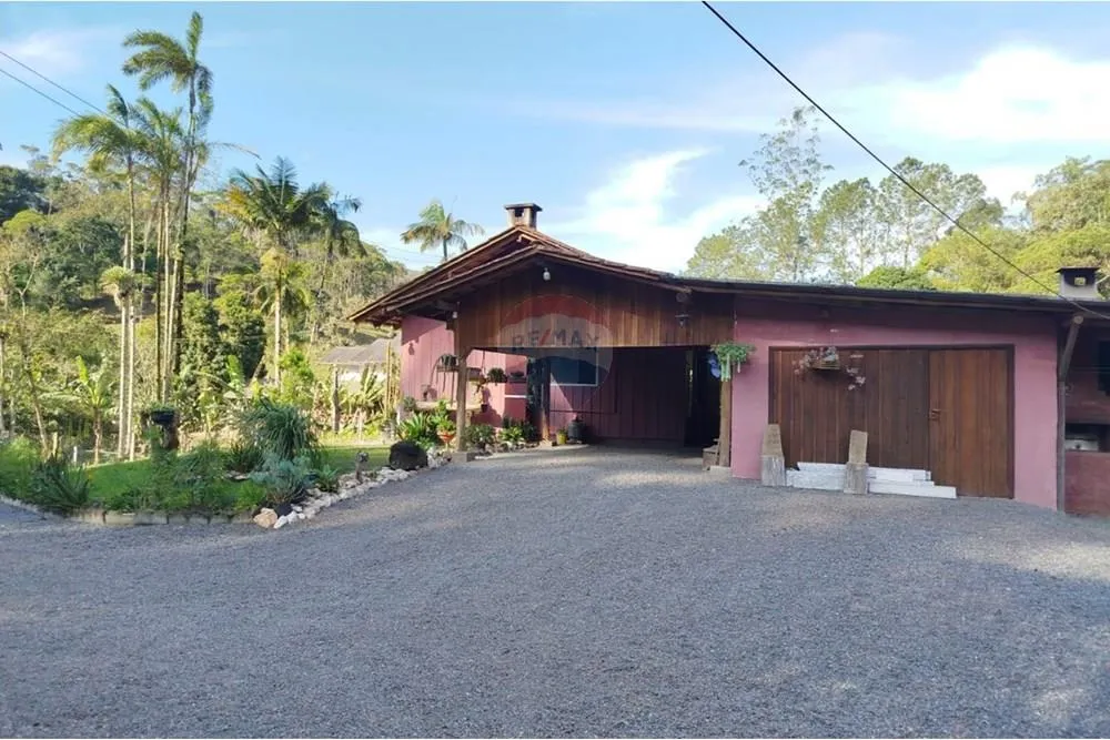 Sítio no Centro de Benedito Novo/SC - foto 1