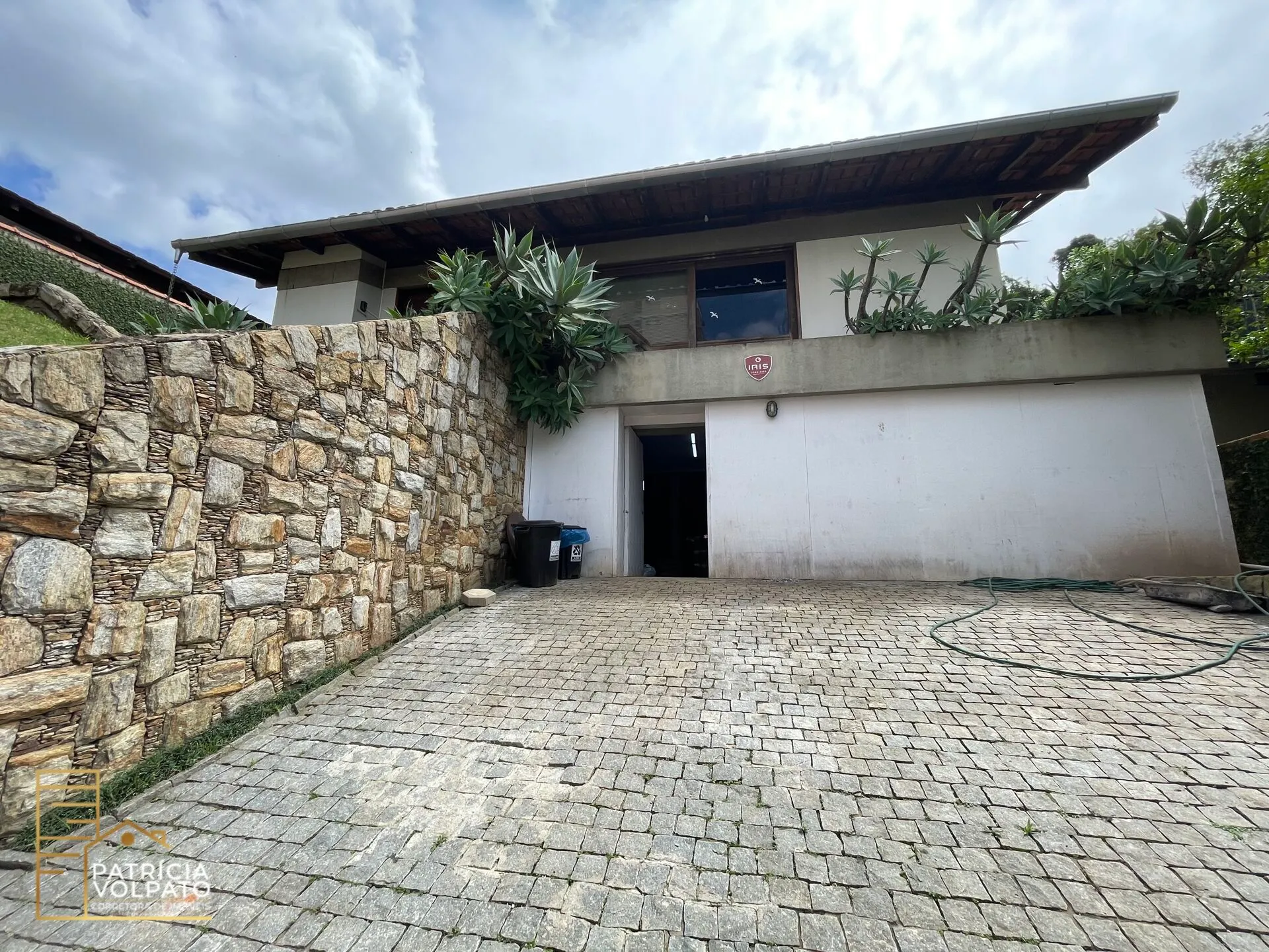 Casa Duplex e Edícula - foto 1
