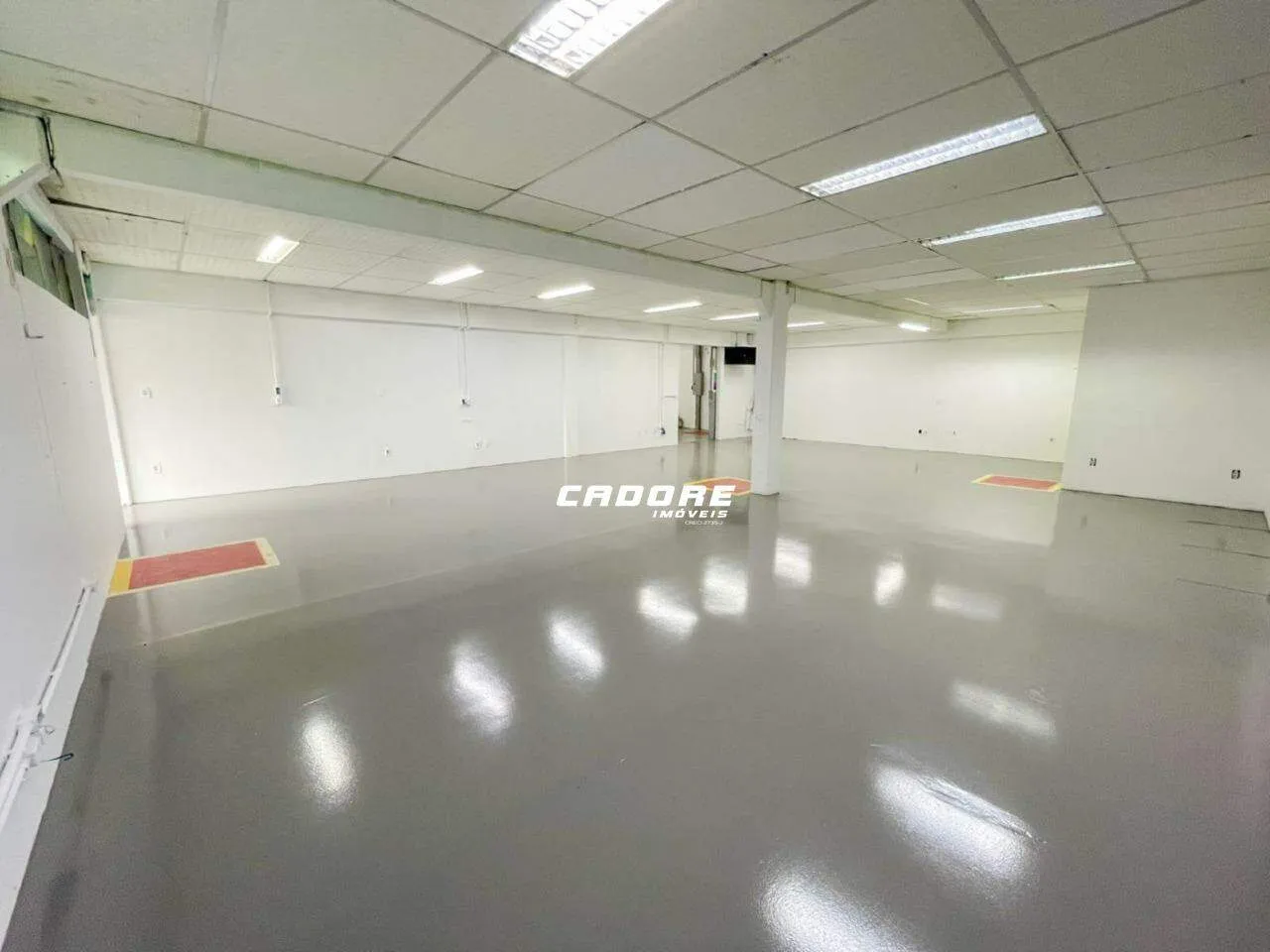 Galpão Comercial para Locação no Bairro Salto Weissbach I Cadore Imóveis — foto 5