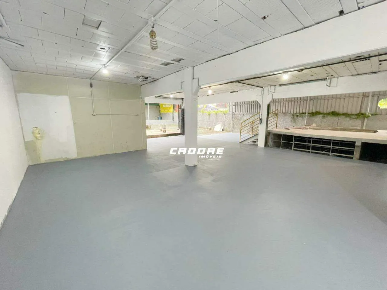 Galpão Comercial para Locação no Bairro Salto Weissbach I Cadore Imóveis — foto 6