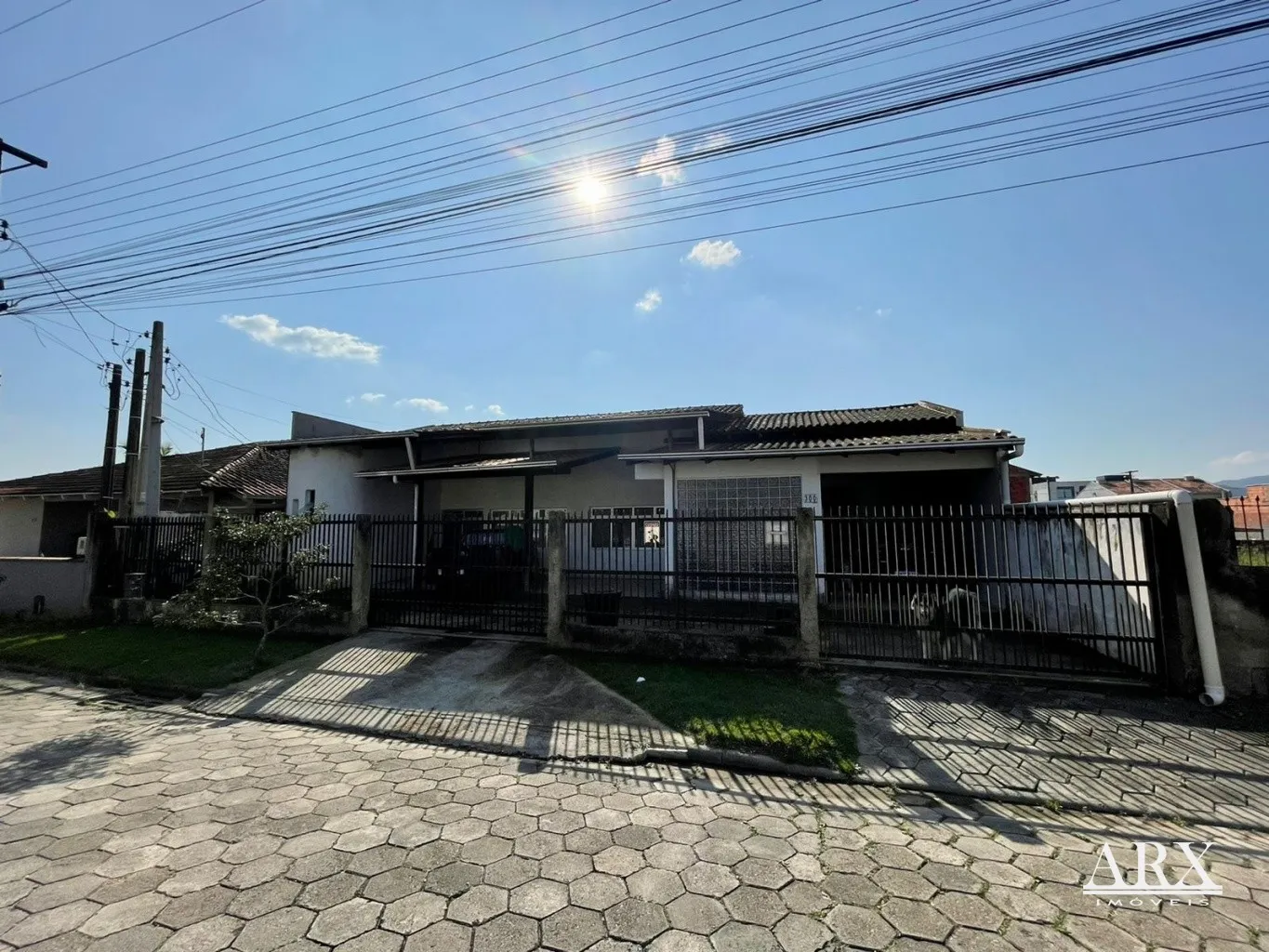 Duas casas no mesmo terreno - Bairro Figueira, Gaspar - foto 1