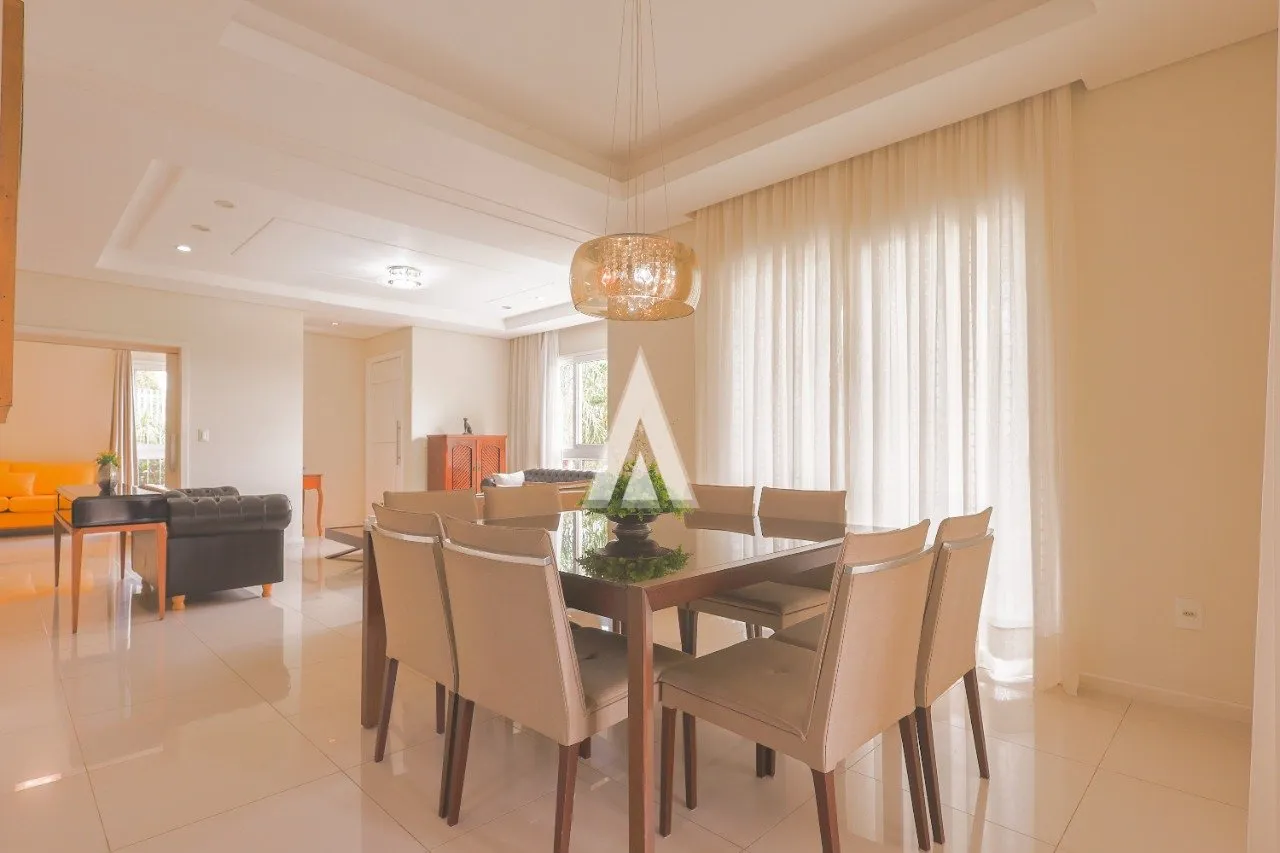 Sobrado com 1 suíte e 2 quartos à venda no bairro Glória em Joinville-SC por R$2.750.000,00. — foto 7