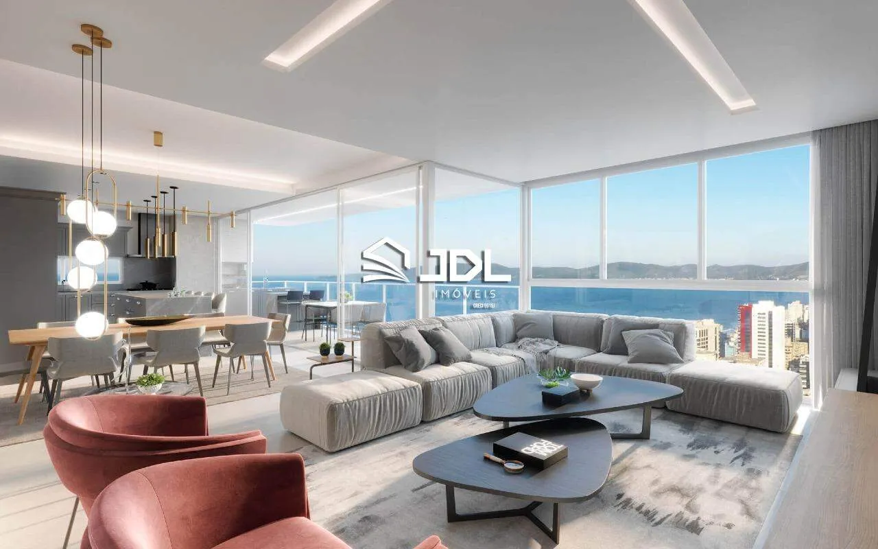 Excelente apartamento a venda em Meia Praia - foto 1