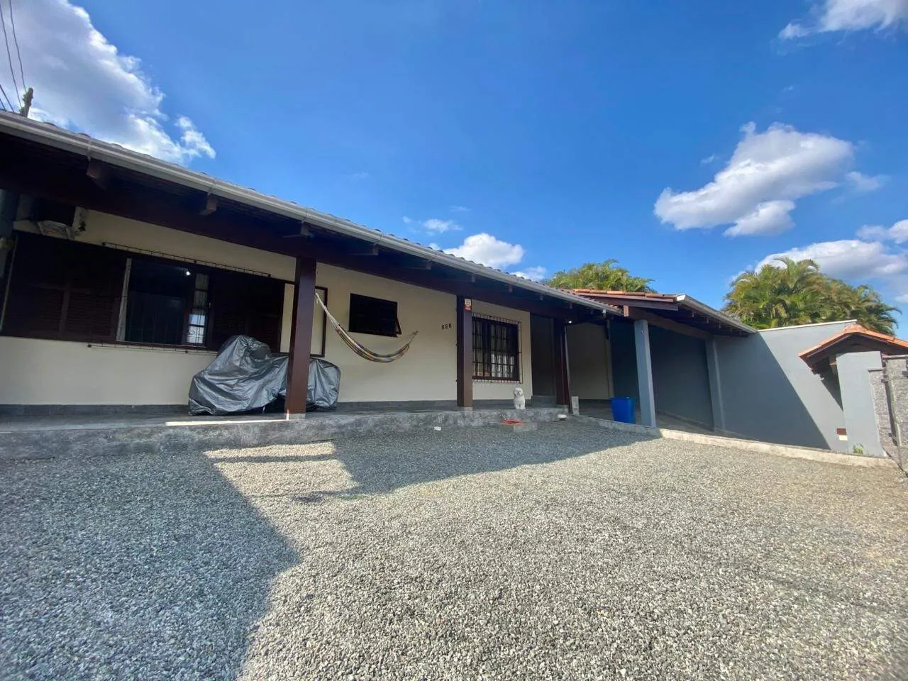 Casa · à venda · 5 quartos · 232m² · Velha Central, Blumenau