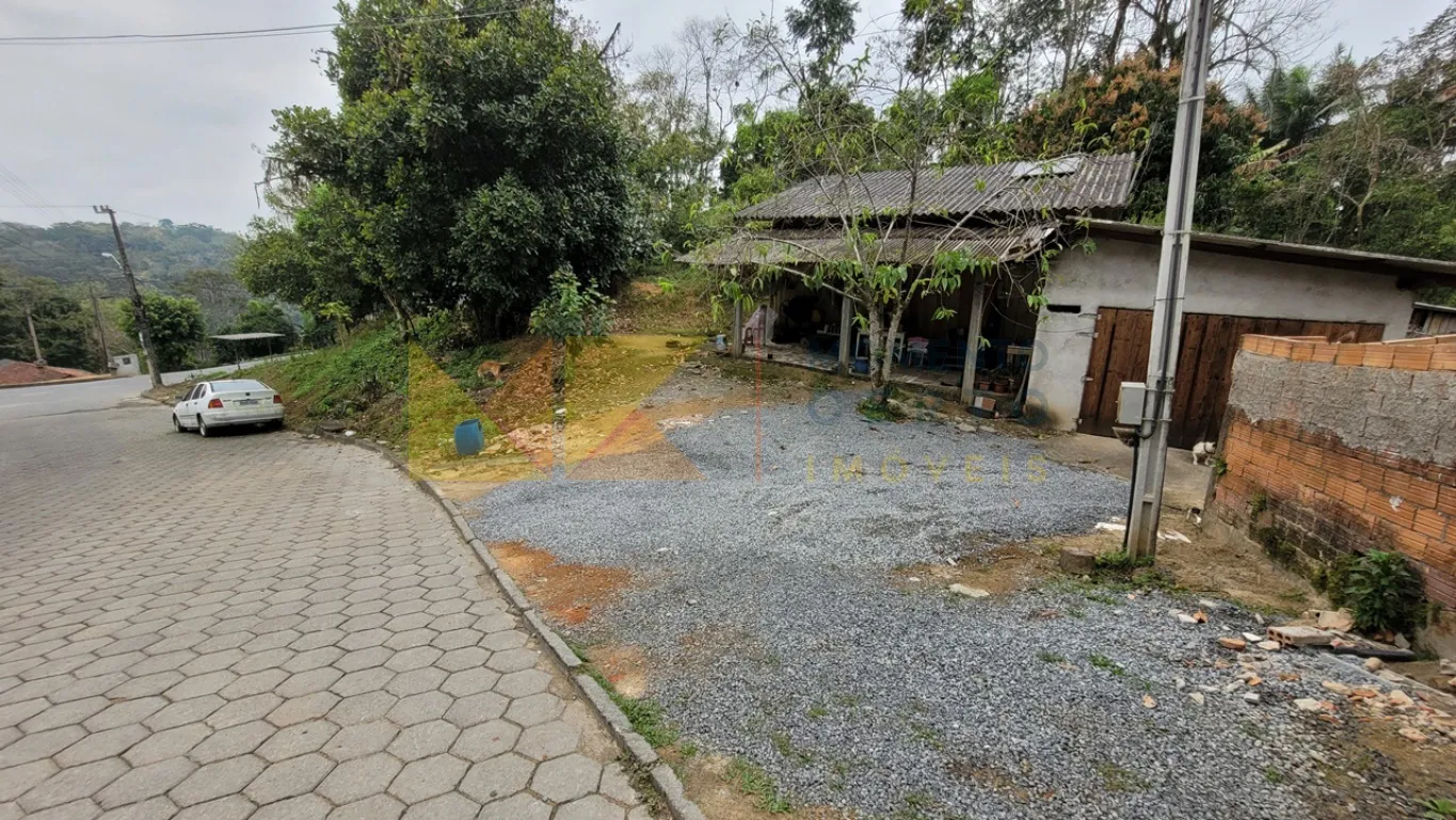 Venda ou permuta terreno de esquina, Bairro Velha Central — foto 2