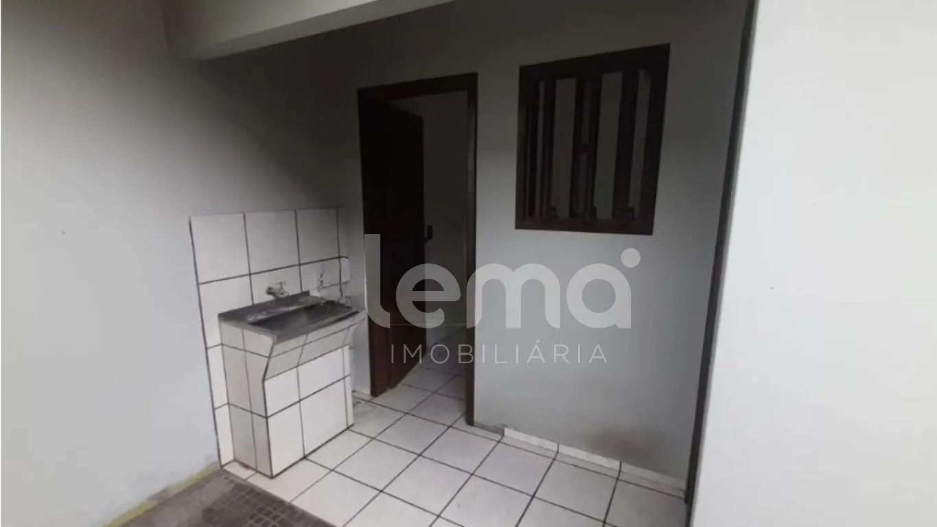 Casa Espaçosa e Confortável no Bairro Velha! — foto 2
