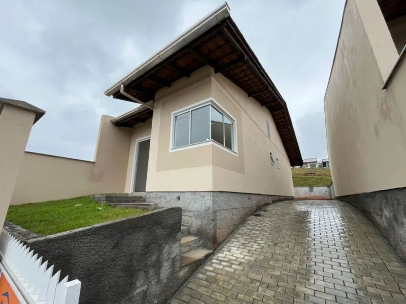 Casa 02 - Rua Juarez Antônio Lauer Parque Arapongas — foto 2