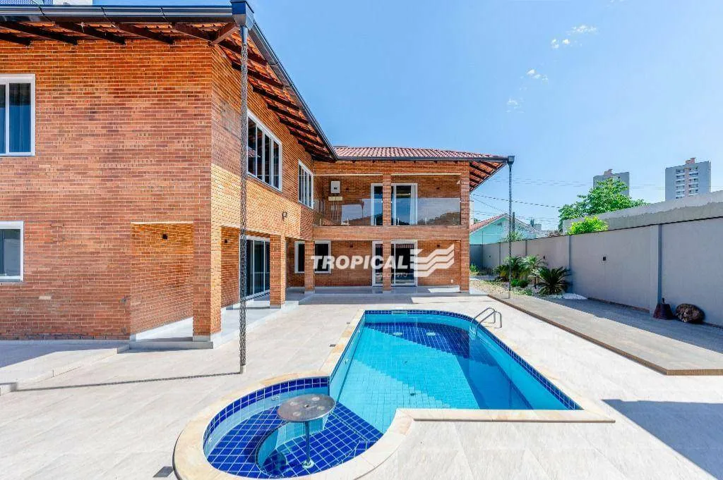Casa com 5 dormitórios, 420 m - venda por R$ 1.950.000,00 ou aluguel por R$ 12.077,92/mês - Garcia - Blumenau/SC — foto 4