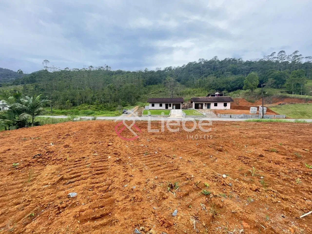 Oportunidade de terreno no Bairro Vale do Selke Pequeno na cidade de Pomerode com 653,75m, fazendo frente em 21,15 metros. - foto 1