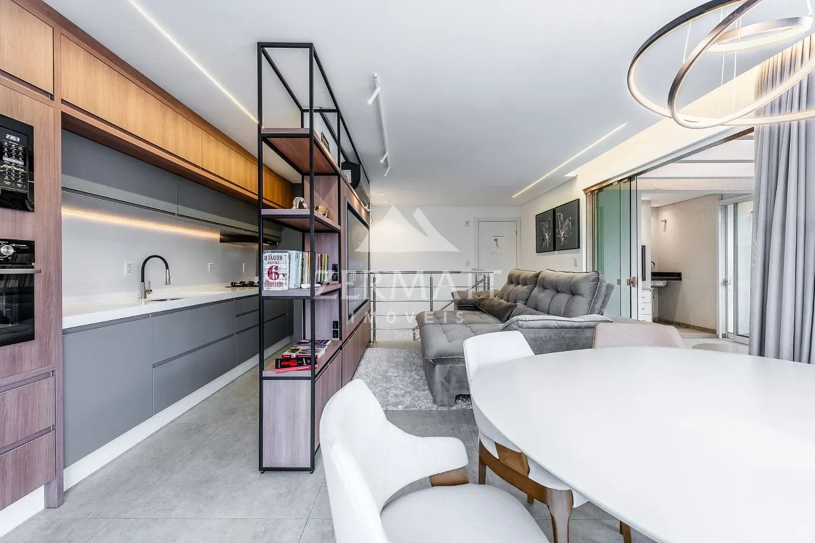 Apartamento · para alugar · 3 quartos · 194m² · Fortaleza, Blumenau