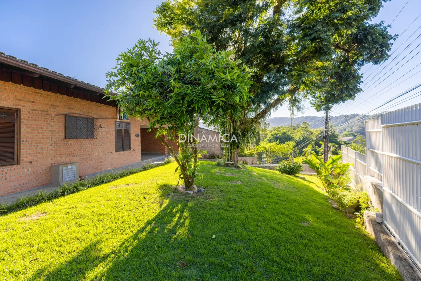 Casa em excelente loteamento no bairro Garcia em Blumenau, 05 min do centro da cidade — foto 2