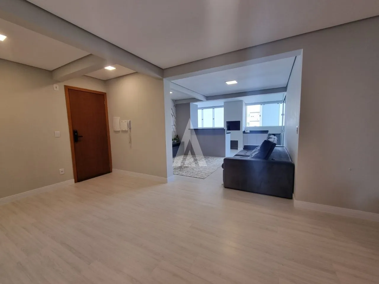 Cobertura com 1 suíte e 2 quartos à venda no bairro Anita Garibaldi em Joinville-SC de R$750.000,00 por R$ 730.000,00. — foto 6