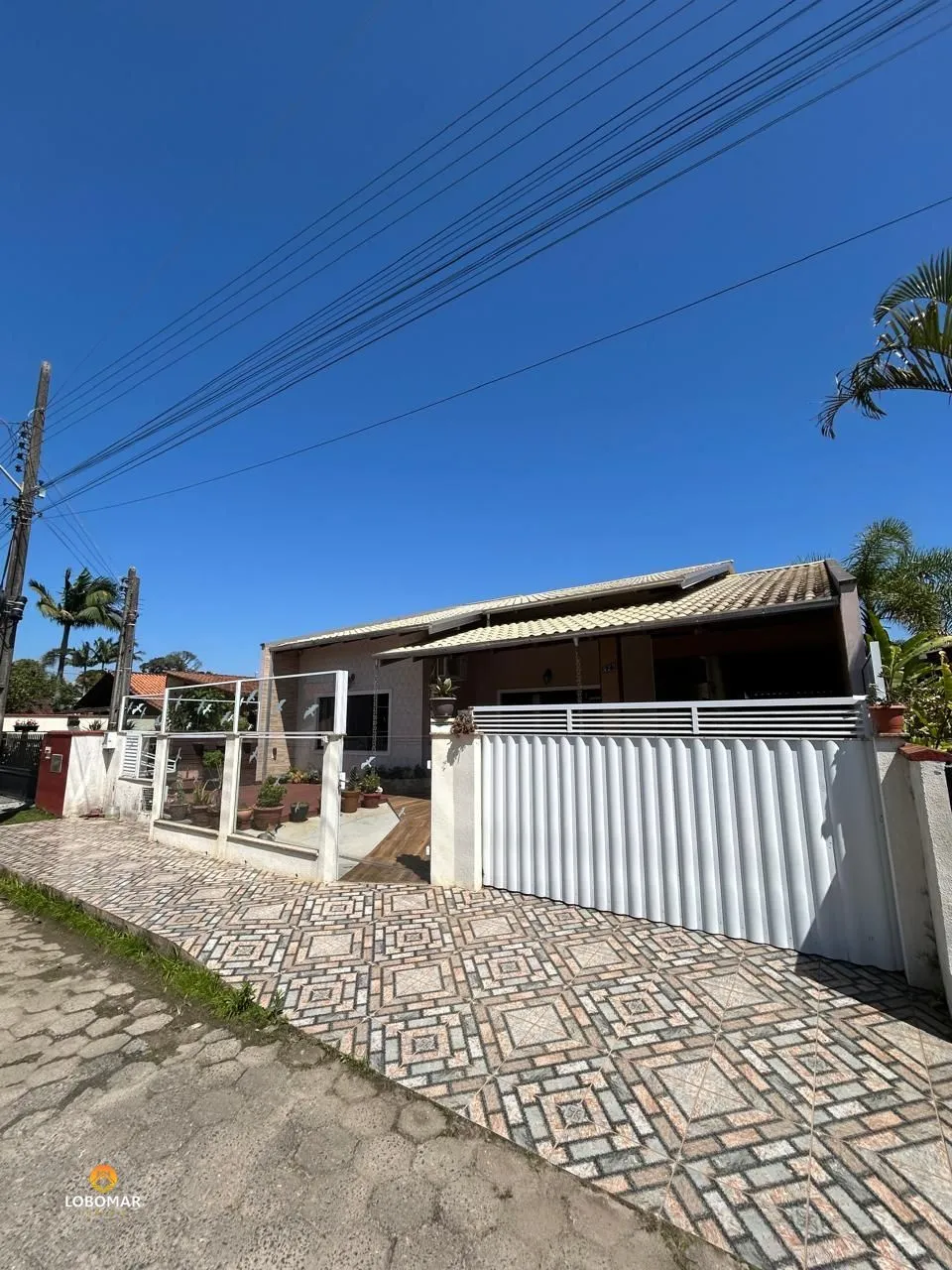 Ampla casa mobiliada, com 4 dormitórios, em Penha - SC — foto 2