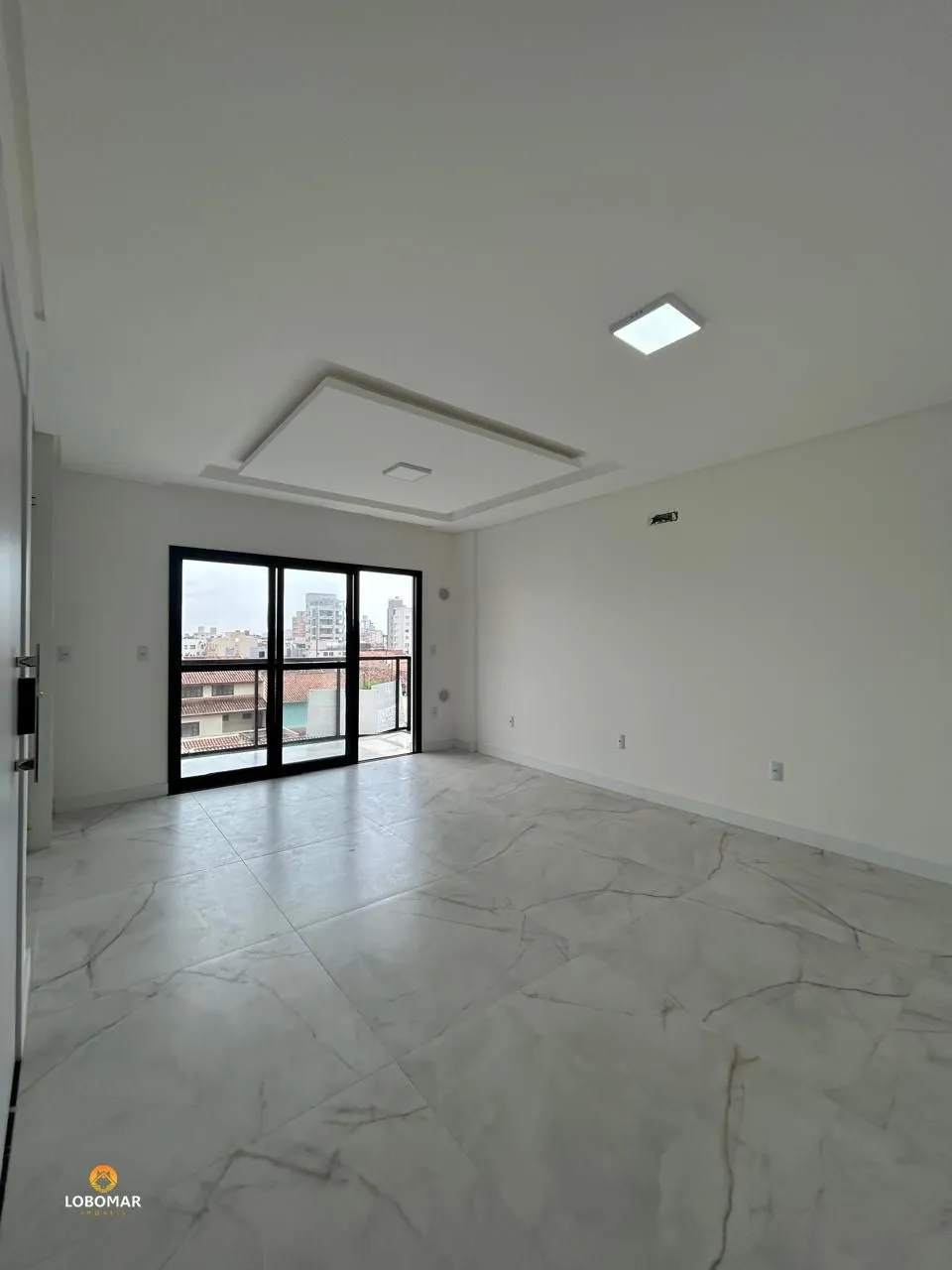 Apartamento com duas suítes à apenas 350m do mar, em Bal. Piçarras SC — foto 3