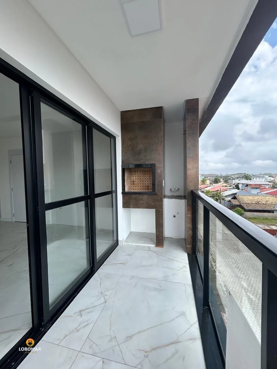 Apartamento com duas suítes à apenas 350m do mar, em Bal. Piçarras SC — foto 4