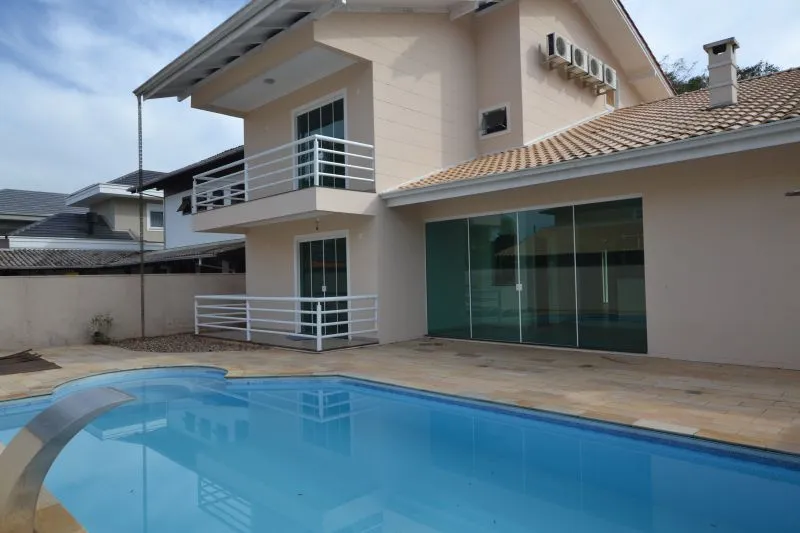 Casa de Alto Padrão com 3 Suítes em Condomínio - Vorstadt, Blumenau - foto 1