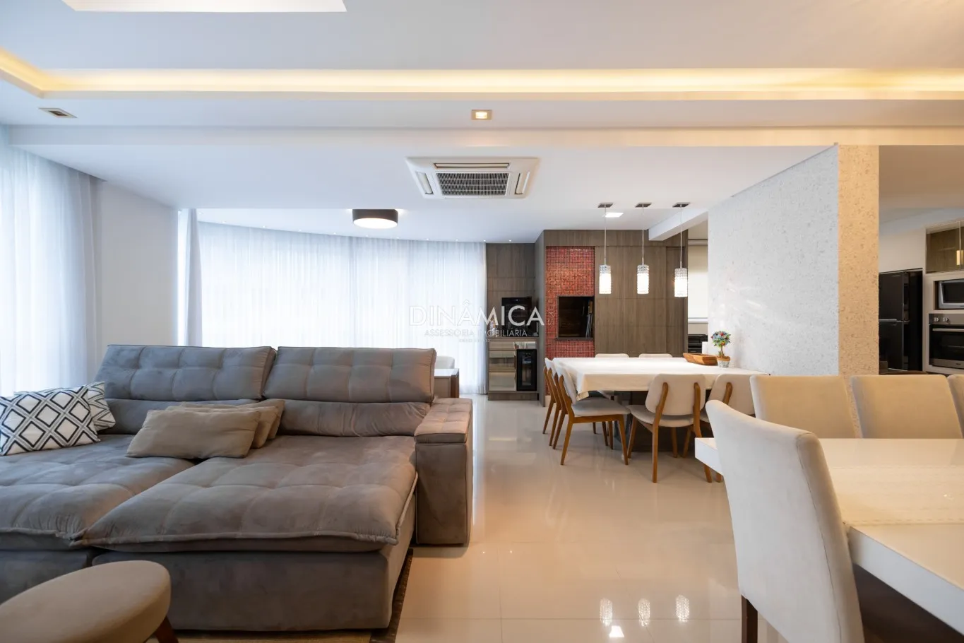 Apartamento de Alto Padrão à Venda com 3 suítes no Vila Nova, Blumenau! — foto 3