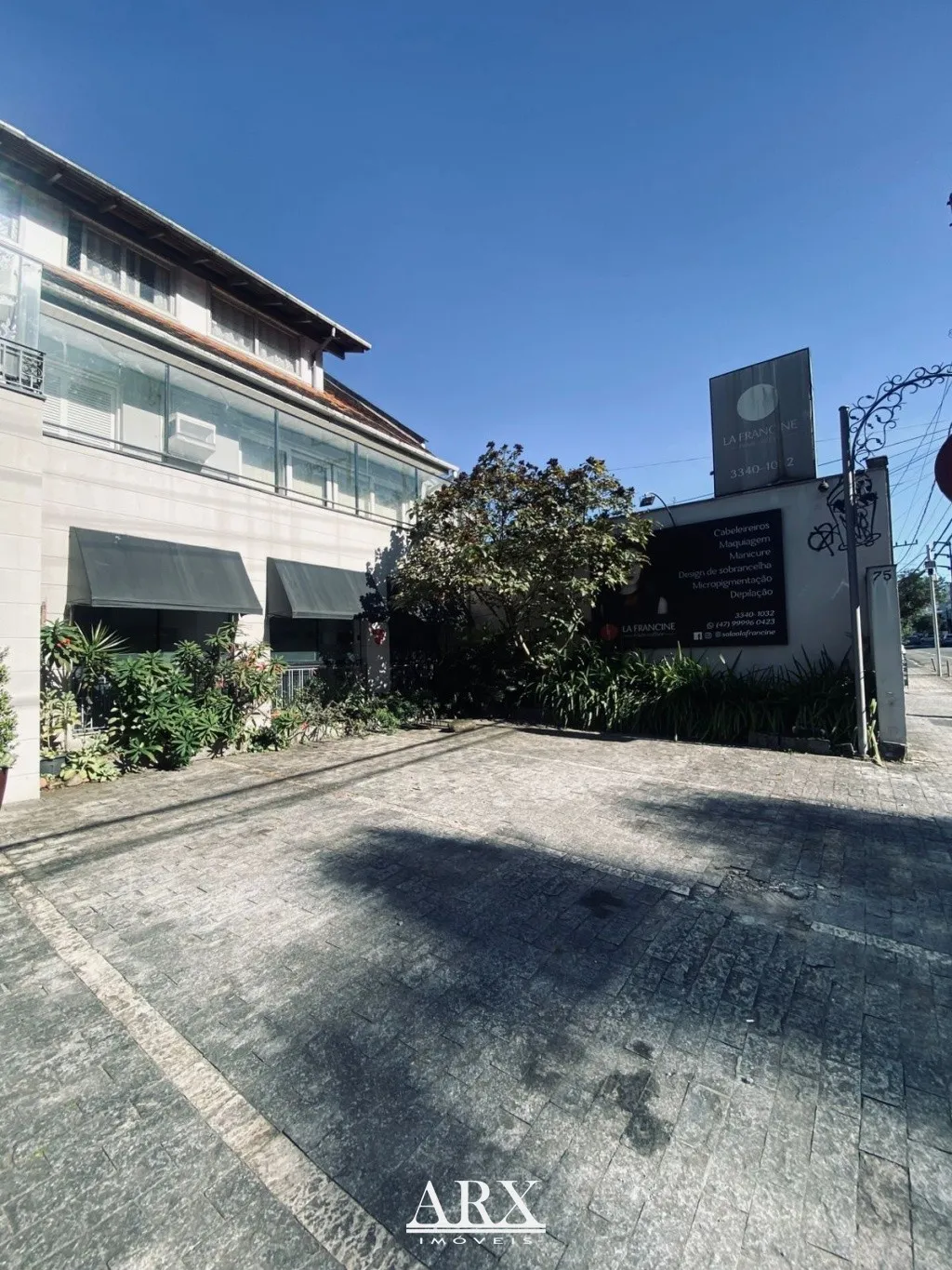 Loja térrea para locação! Excelente ponto comercial na rua Joinville — foto 4