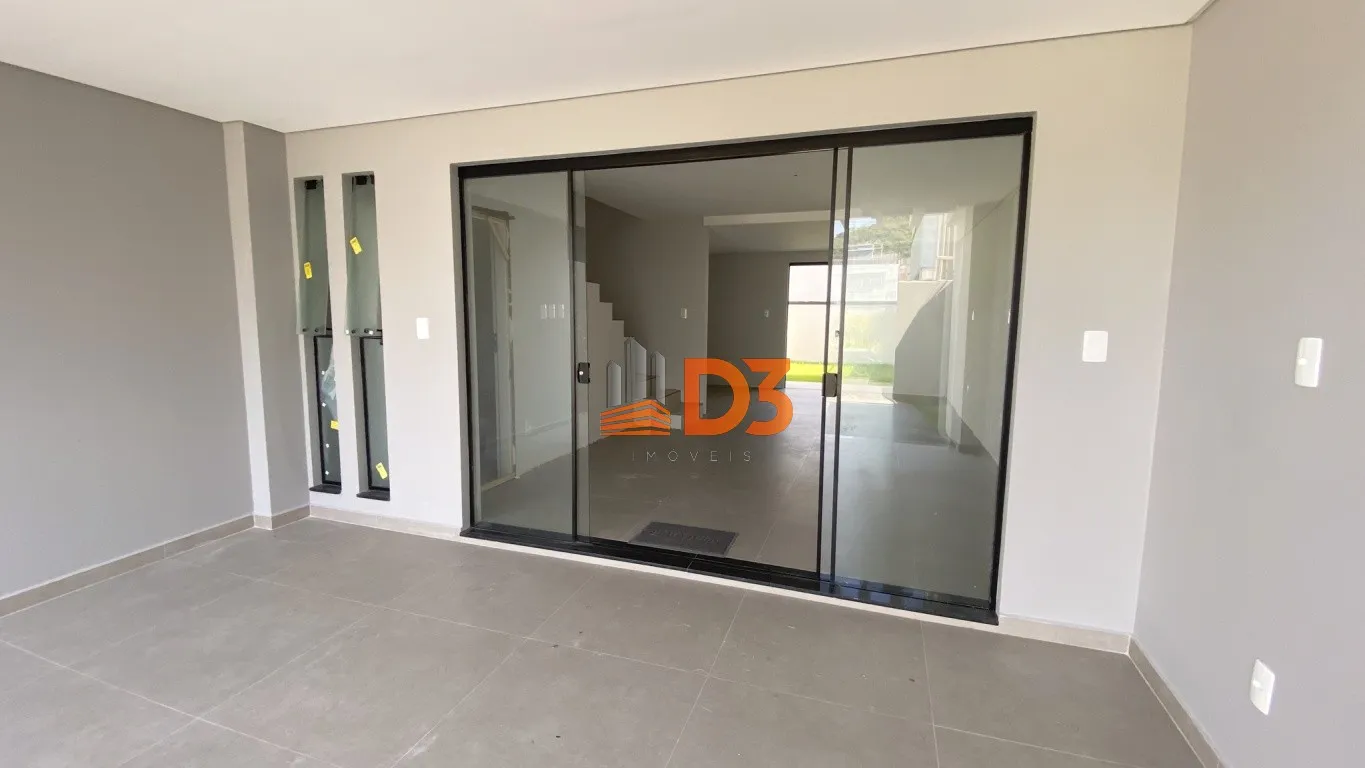 Lançamento lindos sobrados com 3 dormitórios e 1 Suíte no Bairro Velha — foto 2