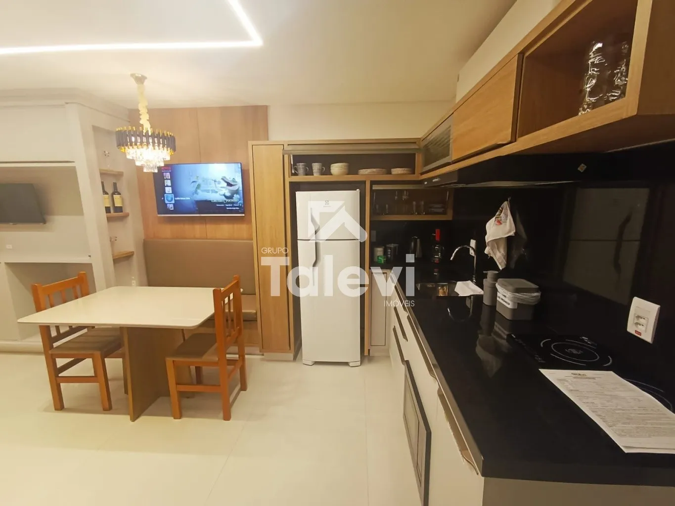 LOFT MOBILIADO NO CENTRO DE POMERODE | PRONTO PARA MORAR OU GERAR RENDA COM AIRBNB — foto 2