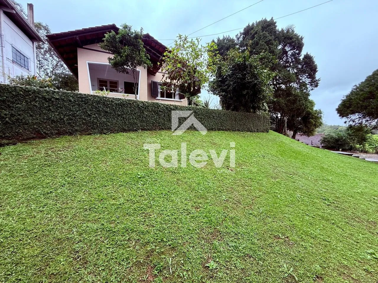 Casa com 4 Quartos e Amplo Jardim em Pomerode - Ideal para Morar ou Investir — foto 2
