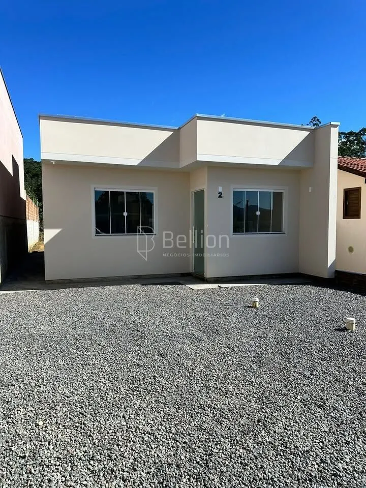 Casa com terreno espaçoso no bairro Araponguinhas!! — foto 3