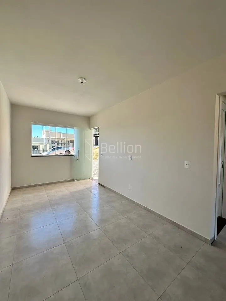 Casa com terreno espaçoso no bairro Araponguinhas!! — foto 6