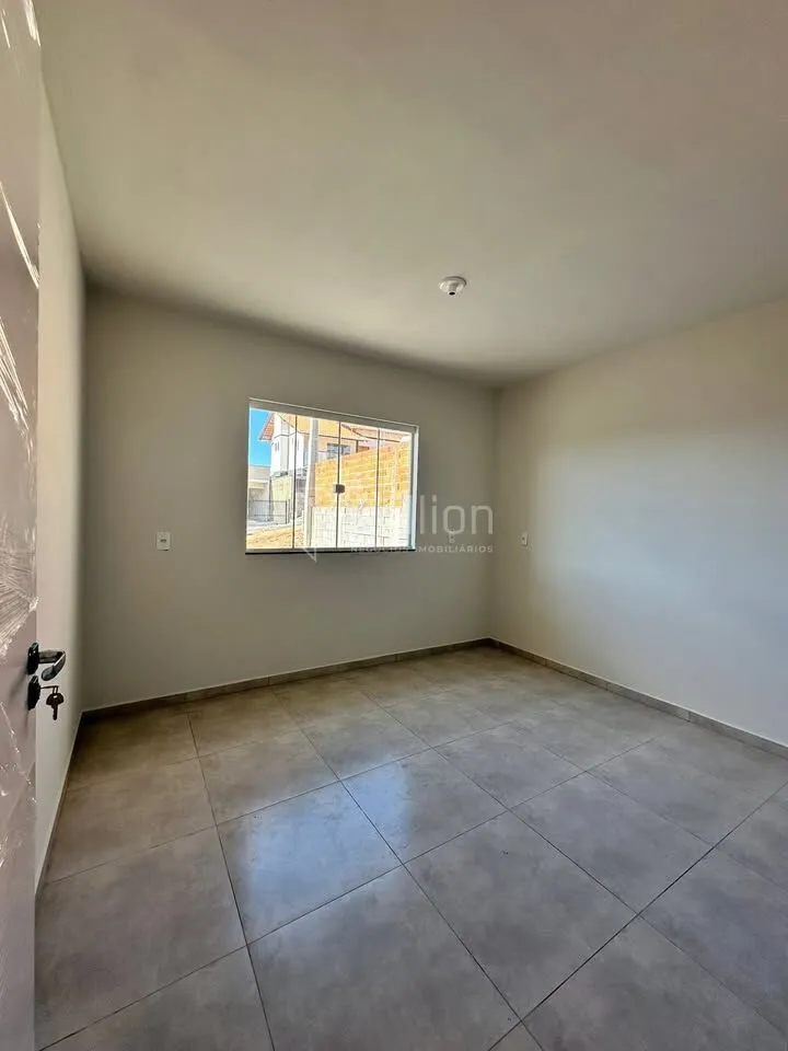 Casa com terreno espaçoso no bairro Araponguinhas!! — foto 7