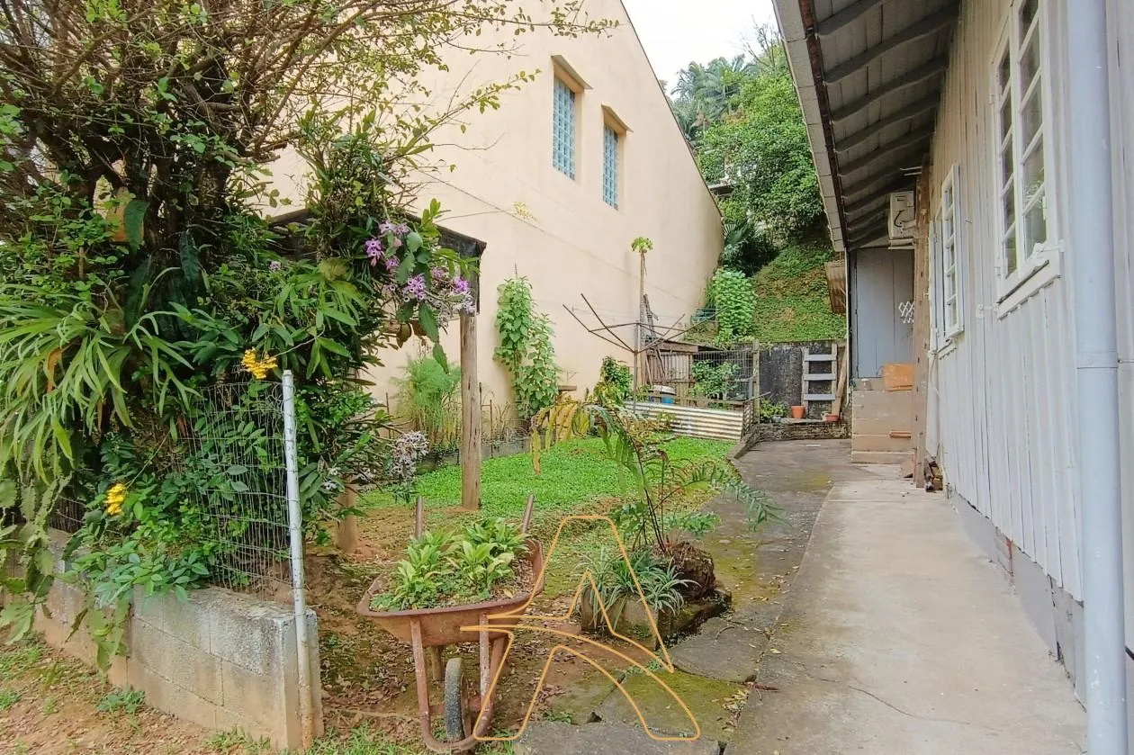 Casa Mista com 3 Dormitórios á Venda – Bairro Itoupava Seca — foto 5