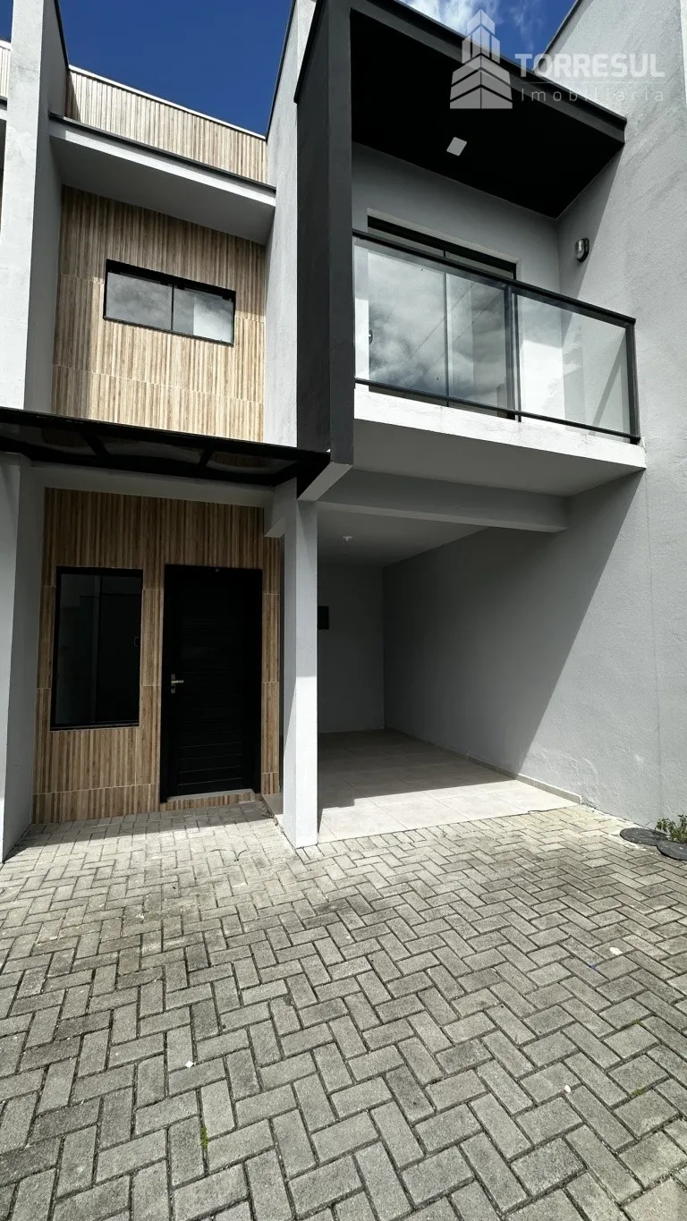 Não perca a oportunidade de morar em um Geminado com design exclusivo em Joinville, localizado proximo a BR 101 - com dois dormitórios e o melhor 3 quartos dentro do MINHA CASA MINHA VIDA. - foto 1