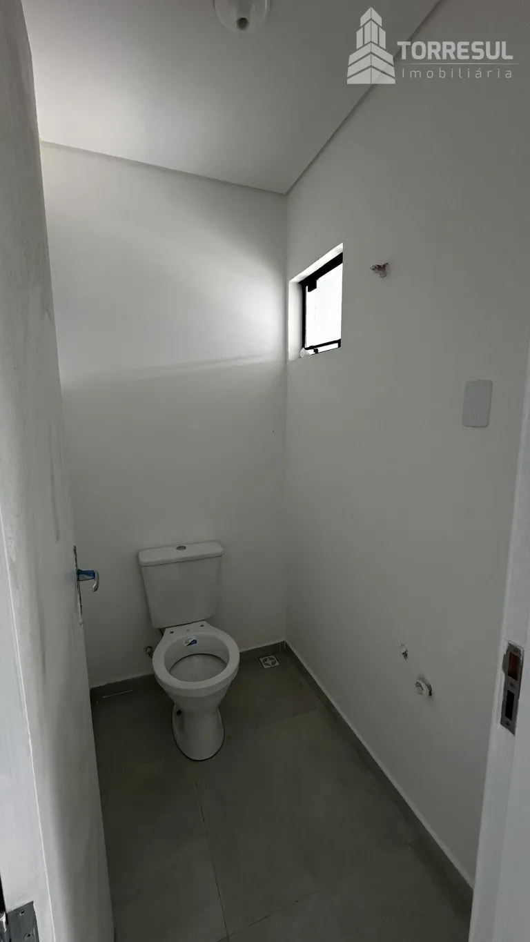Não perca a oportunidade de morar em um Geminado com design exclusivo em Joinville, localizado proximo a BR 101 - com dois dormitórios e o melhor 3 quartos dentro do MINHA CASA MINHA VIDA. — foto 3