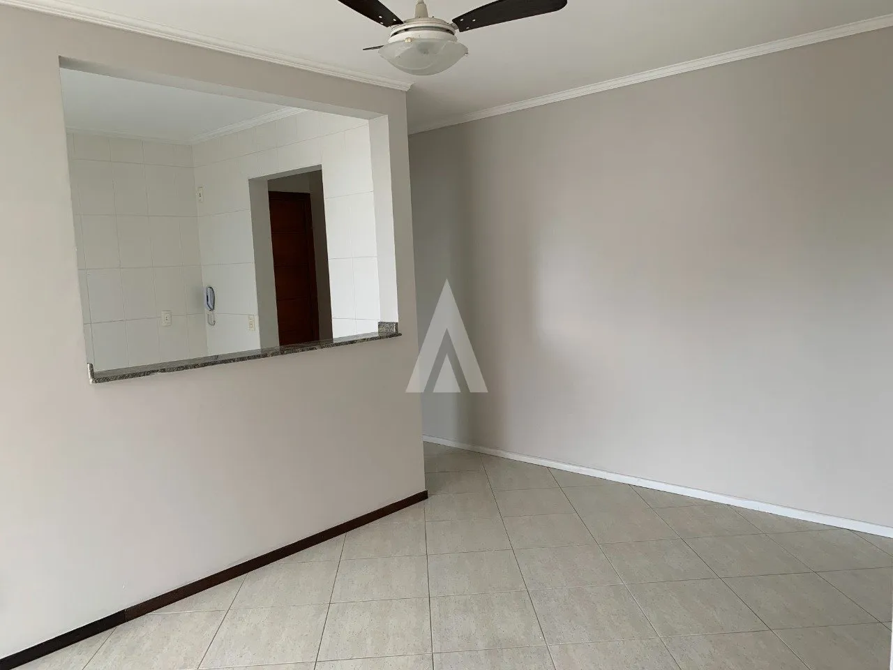 Apartamento com 2 quartos à venda no bairro Guanabara em Joinville - SC por R$ 305.000,00. — foto 3