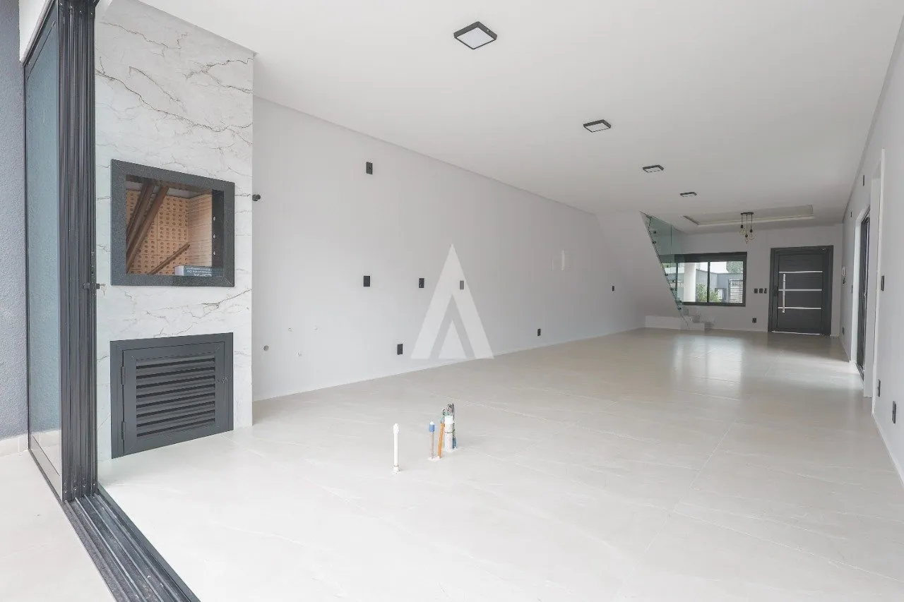 Casa com 3 suítes à venda no bairro Jardim Sofia em Joinville-SC por R$1.220.000,00. — foto 3