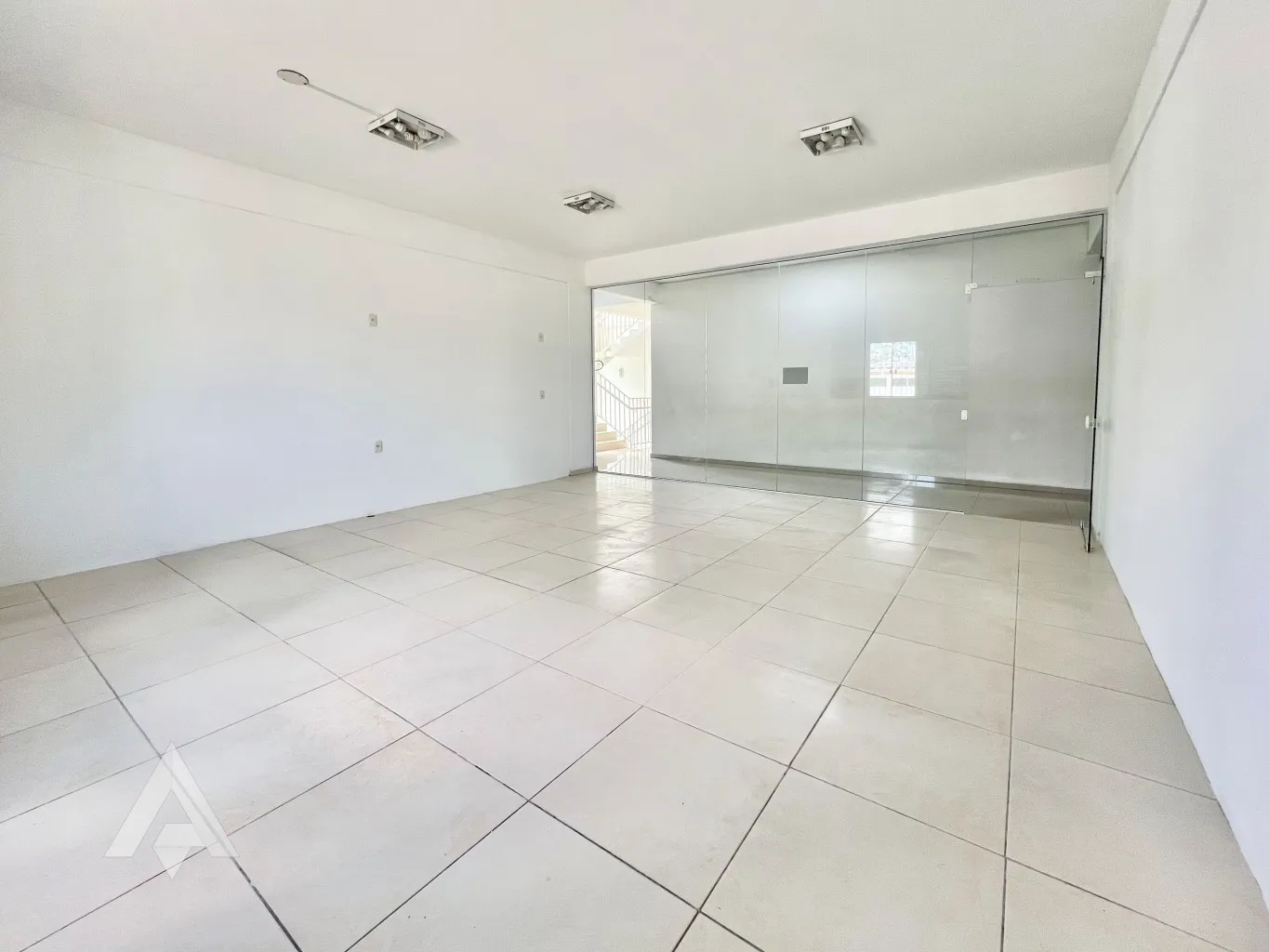 Sala comercial para locação por 1.900,00 - Bairro Badenfurt - Blumenau/SC — foto 6