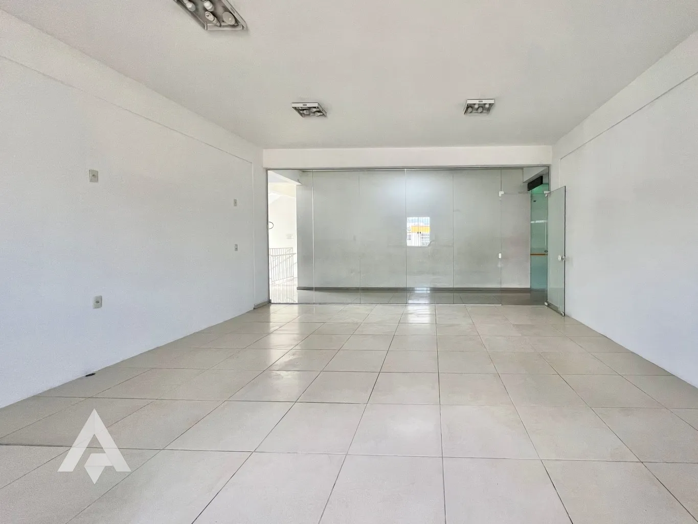 Sala comercial para locação por 1.900,00 - Bairro Badenfurt - Blumenau/SC — foto 7