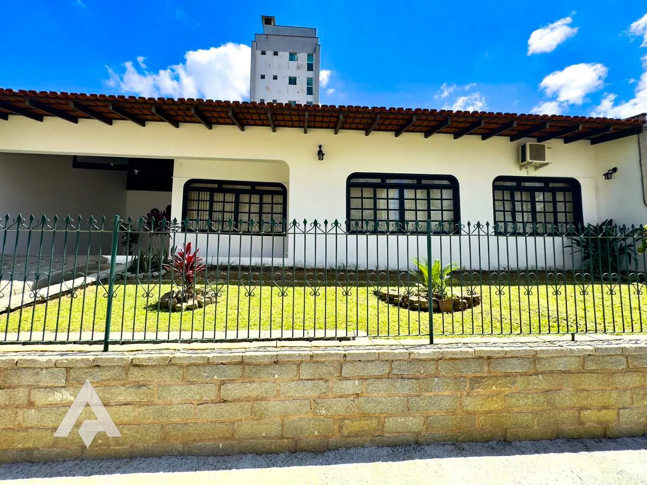 Casa com 3 dormitórios à venda por R$ 1.250.000,00 - Bairro Itoupava Seca - Blumenau/SC — foto 3