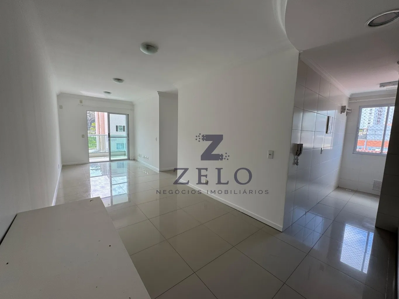 APARTAMENTO SEMIMOBILIADO - GARCIA! — foto 2