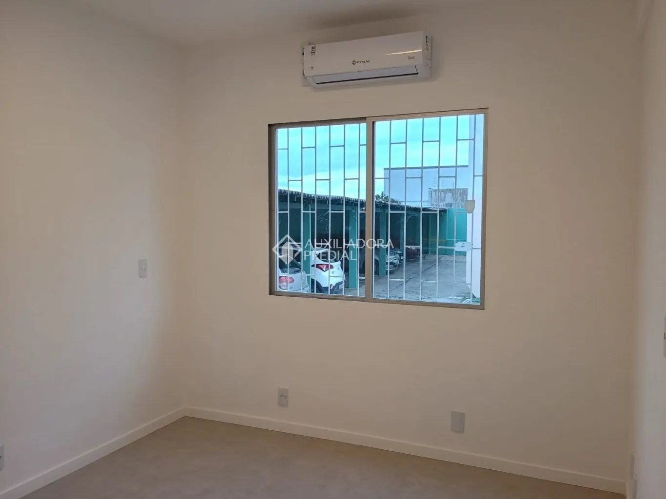 Apartamento à venda com 3 quartos e 1 suíte, 1 vaga, 83m² no Agronômica, Florianópolis - foto 1