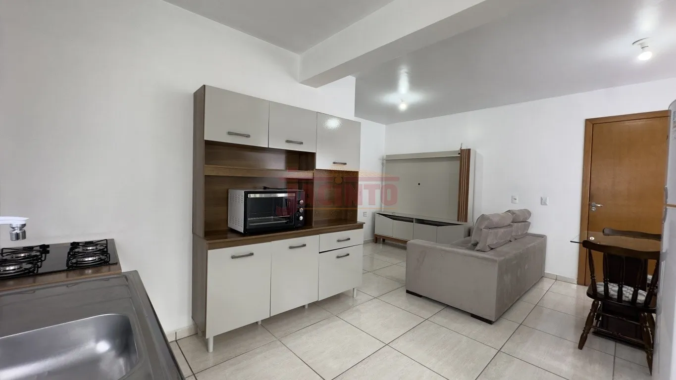 Apartamento mobiliado, pronto para morar, com 2 dormitórios e 1 vaga de garagem privativa. Ideal para quem busca conforto, praticidade e uma localização estratégica. — foto 5