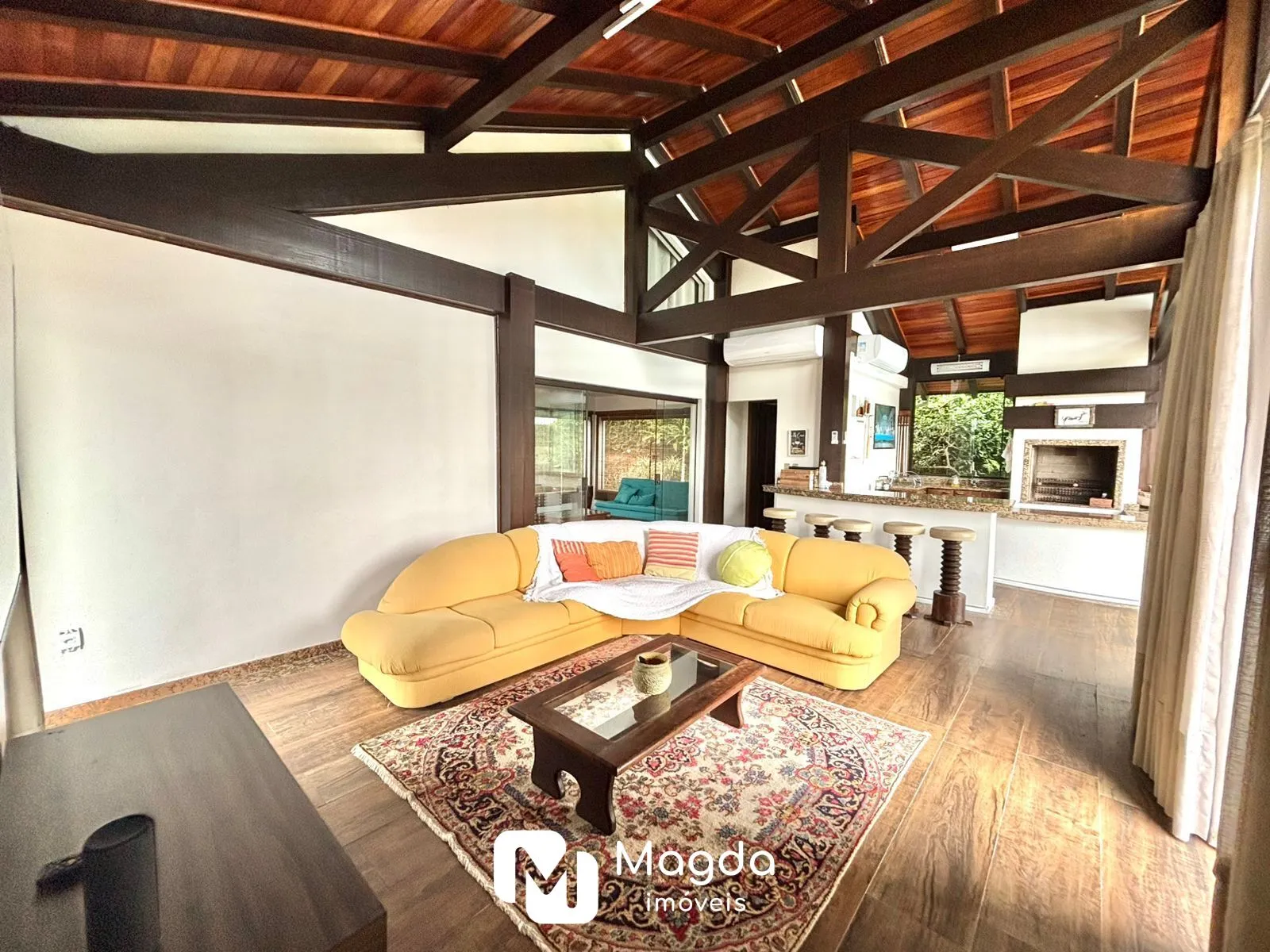 Casa · à venda · 6 quartos · 368m² · Velha, Blumenau