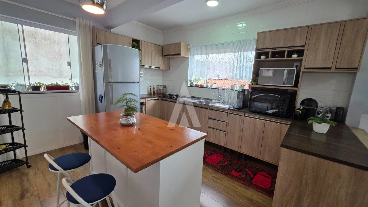 Casa com 1 suíte e 2 quartos à venda no bairro Itaum em Joinville-SC por R$650.000,00. — foto 3