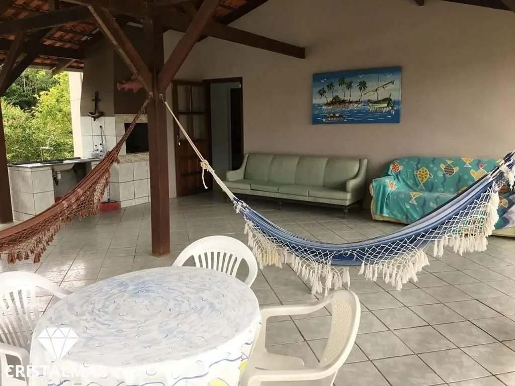 Casa a 50 metros da Praia de Zimbros SC, você quer dormir ouvindo o som das onda — foto 5