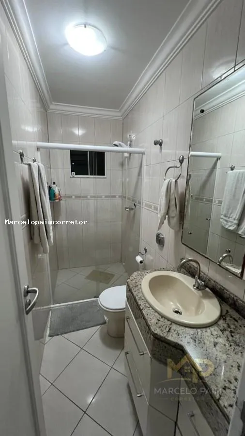 Casa em Condomínio para Venda em Palhoça, Centro, 3 dormitórios, 1 suíte, 2 banheiros, 2 vagas - foto 1